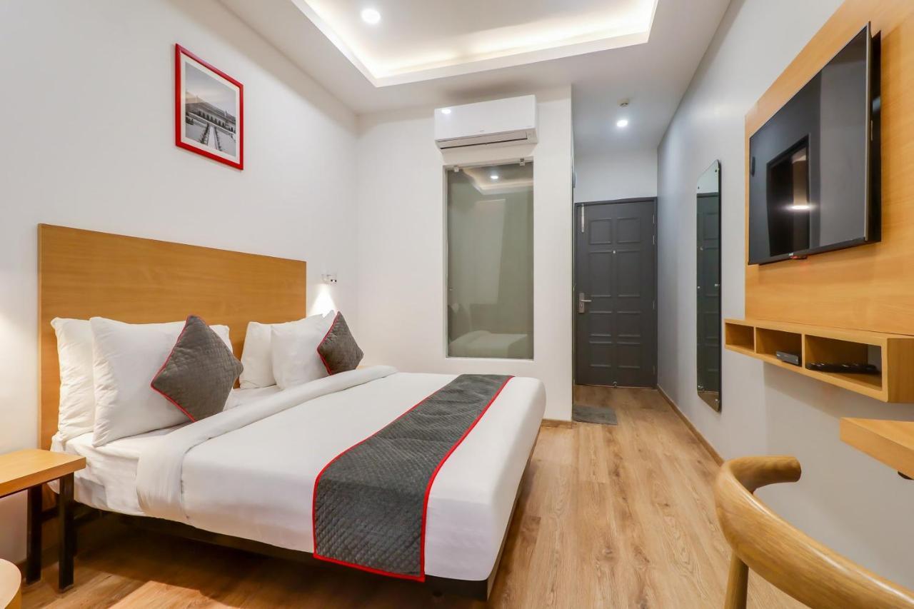 Hotel Super Townhouse Jashn Chinhat Esterno foto